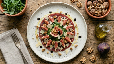 Carpaccio di bresaola e fichi