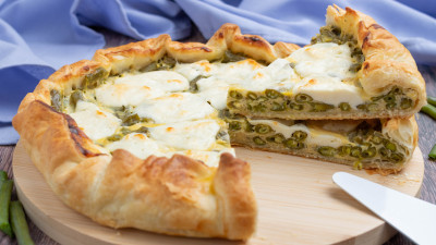 Torta salata fagiolini e stracchino