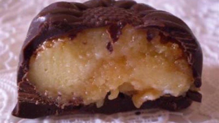 Cioccolatini con crema ed amaretti