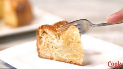 Torta di mele e yogurt: ricetta facilissima