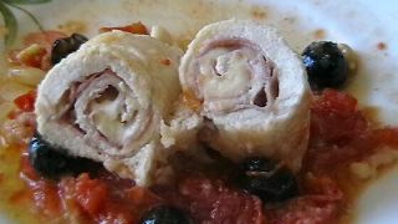 Involtini di pollo con prosciutto e galbanino