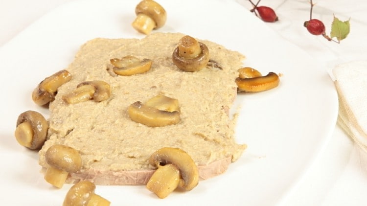 Vitello tonnato i funghi