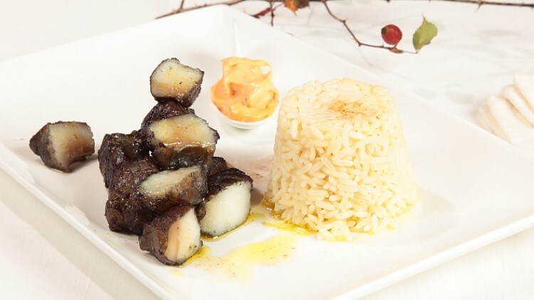Bocconcini di rana pescatrice sfumati al Porto