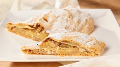 Strudel di mele e savoiardi