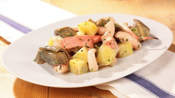 Insalata di polpo con patate e carciofi