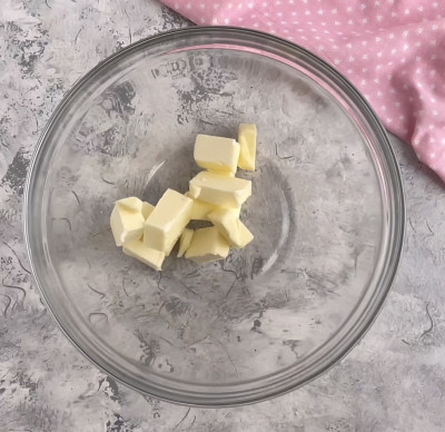 Lainrrew, 20 contenitori per cupcake in carta kraft marrone, per muffin e cupcake, con finestra trasparente e maniglia per confezionare panetteria, matrimoni, compleanni (marrone