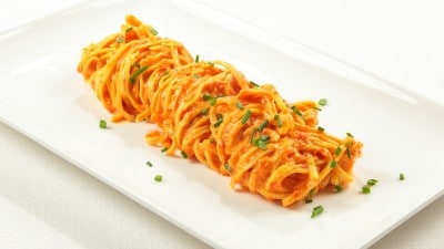 Tagliolini in crema di peperoni