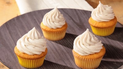Cupcakes al limone con crema al burro alla vaniglia