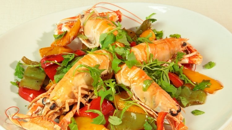Insalata di scampi con peperoni