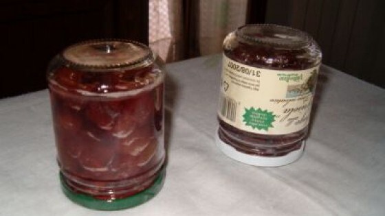 Marmellata di ciliegie di mordicchio