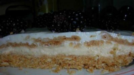 Torta fredda allo yogurt di banana e albicocca