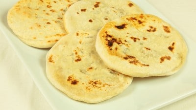 Tortillas salvadoregne ripiene