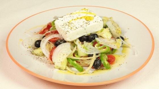 Insalata Greca con feta
