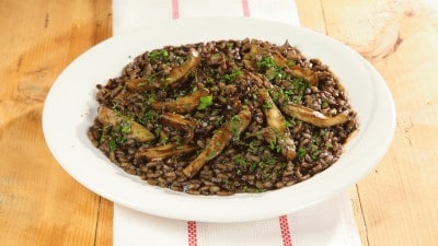 Seppie con risotto - Soupies pilafi