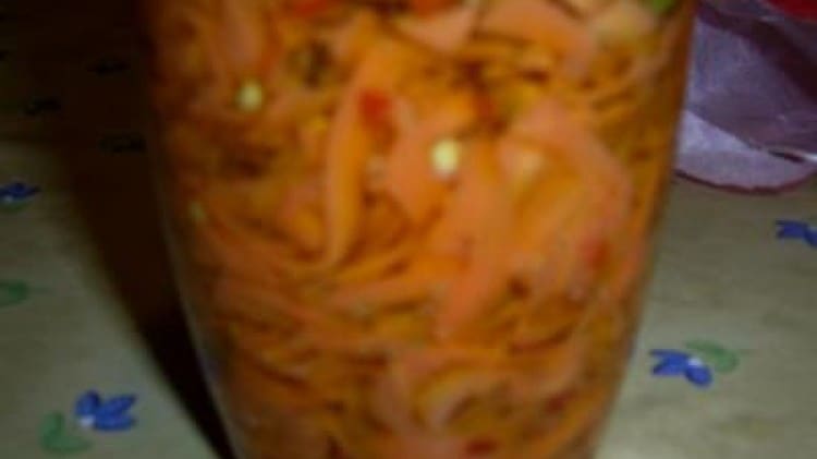 Zucchine spinose, melenzane e carote sott'olio