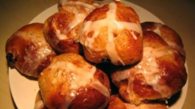 Hot cross buns