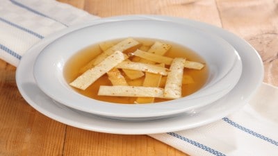 Frittatensuppe - Zuppa con frittatine