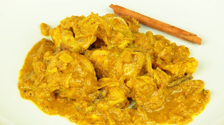 Budhuk korma anatra marinata e stufata
