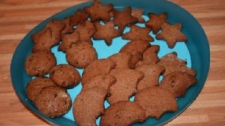 Biscotti con cioccolato modicano