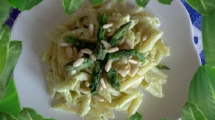 Pennette al pesto di asparagi