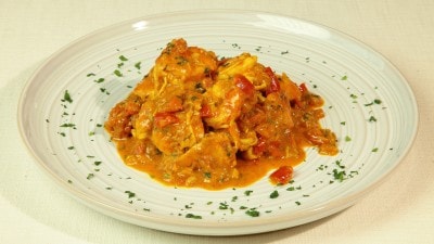 Curry malgascio di gamberi e pollo