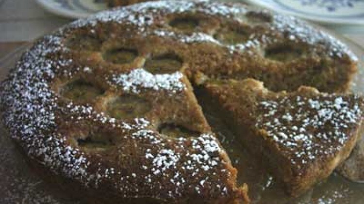 Torta di frutta profumata allo zenzero