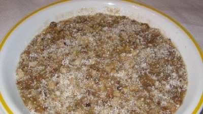 Zuppa mista di cereali e legumi