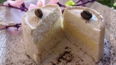 Semifreddo al caffè con cuore all'amaretto