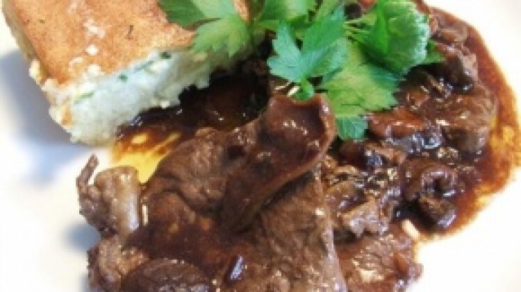 Bistecchine al porto con flan di patate e parmigiano