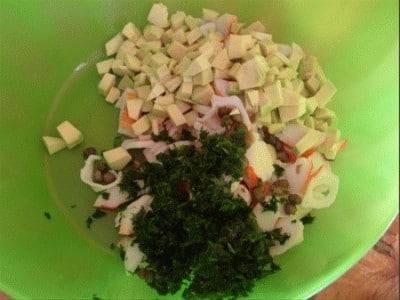 Insalata di polpa di granchio (surimi): le Vostre ricette ...