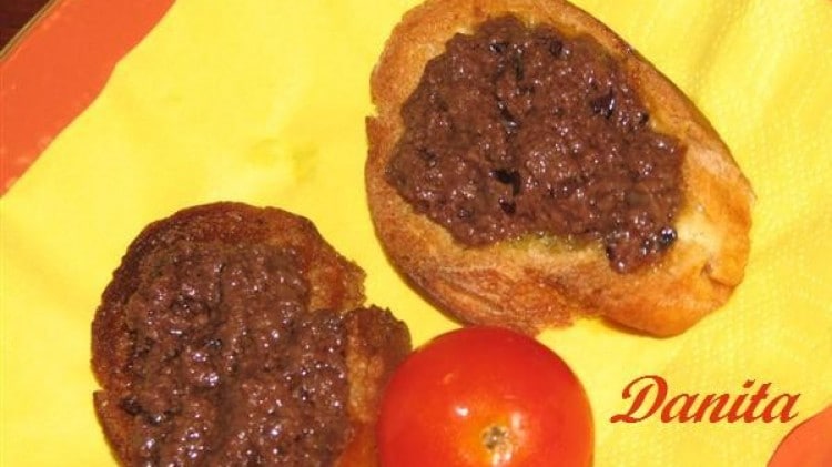 Patè di olive nere