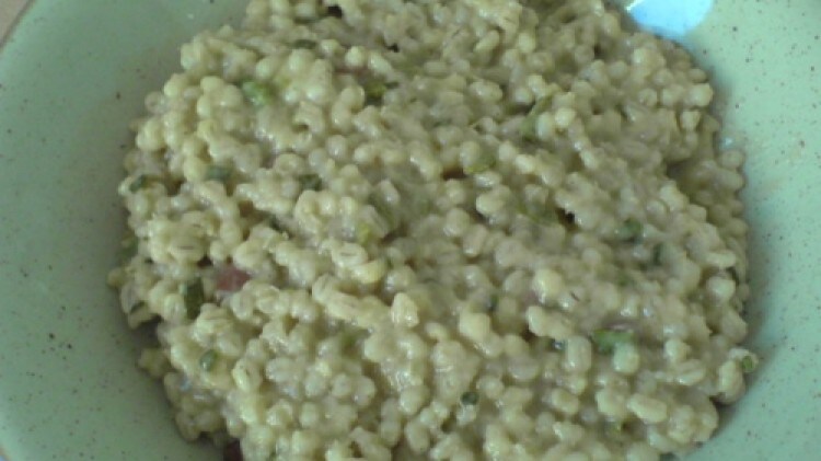 Orzotto con prosciutto e ortaggi