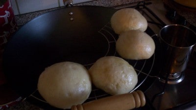 Pane cinese al vapore con pasta madre