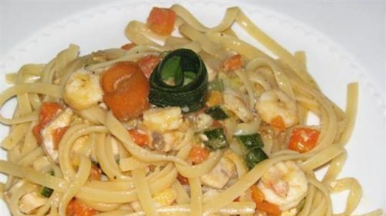 Bavette al gusto di mare e terra