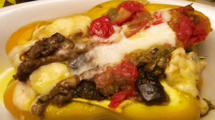 Peperoni ripieni di fricò di Romagna