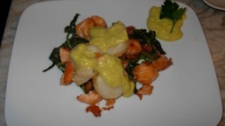 Salmone e capesante con crema di zabaione