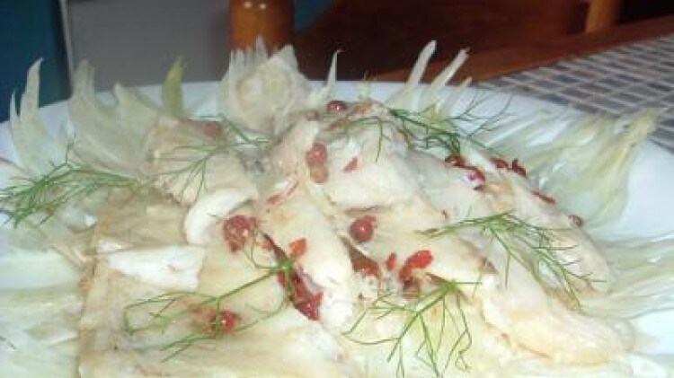 Filetto di persico su letto di finocchio