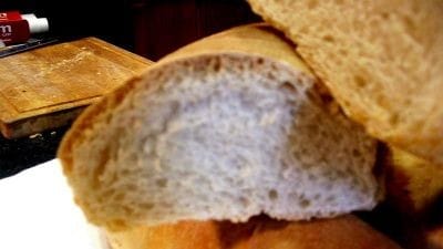 Pane con la pasta madre