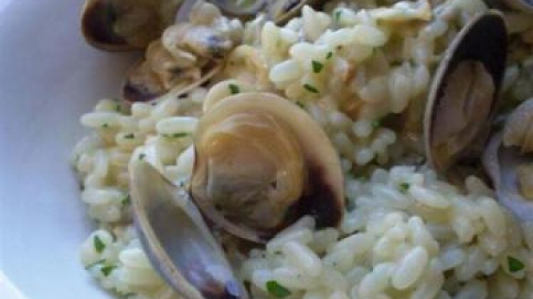 Risotto alle vongole appena pescate