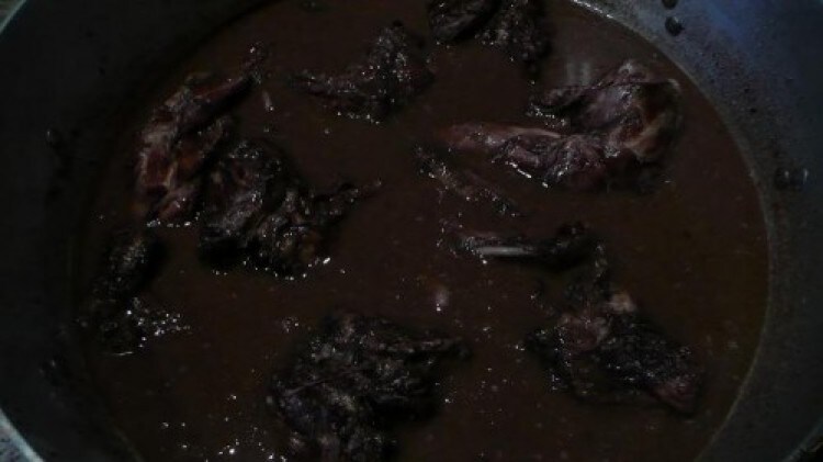Coniglio al pais