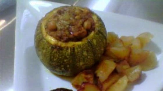 Zucchine tonde ripiene di couscous
