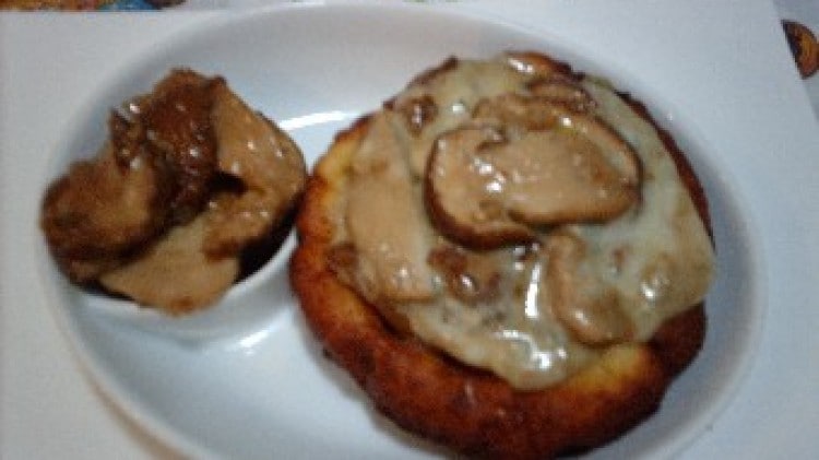 Scodelline di patate ai porcini e gorgonzola