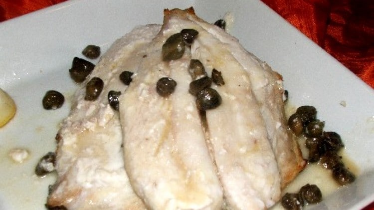Filetti di sanpietro con cedro, alloro e capperi