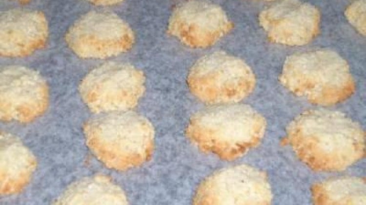 Biscotti simil pasta di mandorle