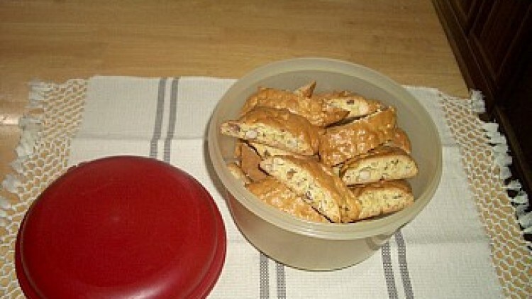 Biscotti rustici con le mandorle