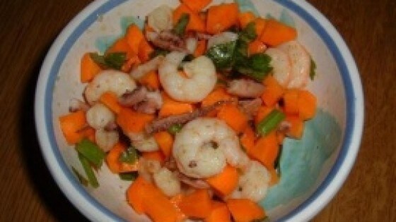 Insalata di gamberi e totani