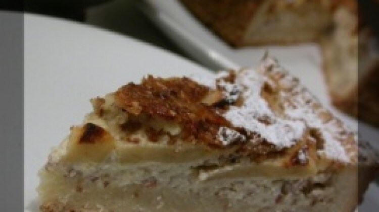 Crostata di mele e mandorle