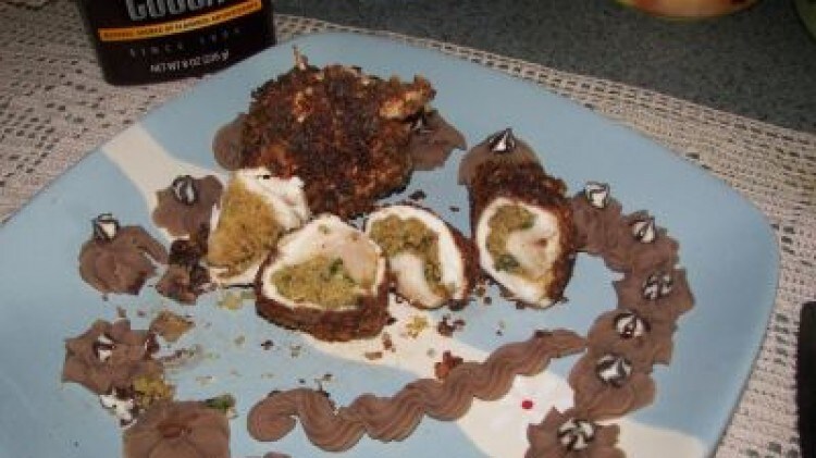 Fagottini di pollo con purè aromatizzato al cacao