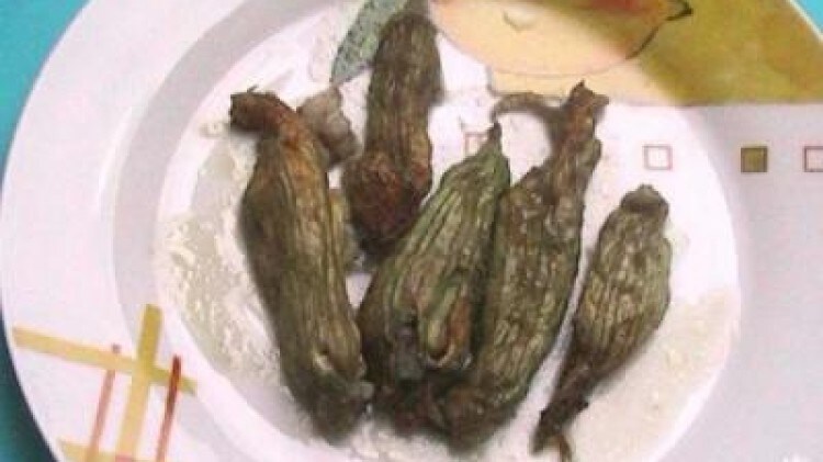 Fiori ripieni di pesce