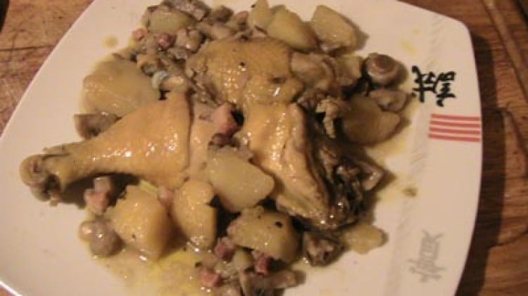 Pollo funghi e patate